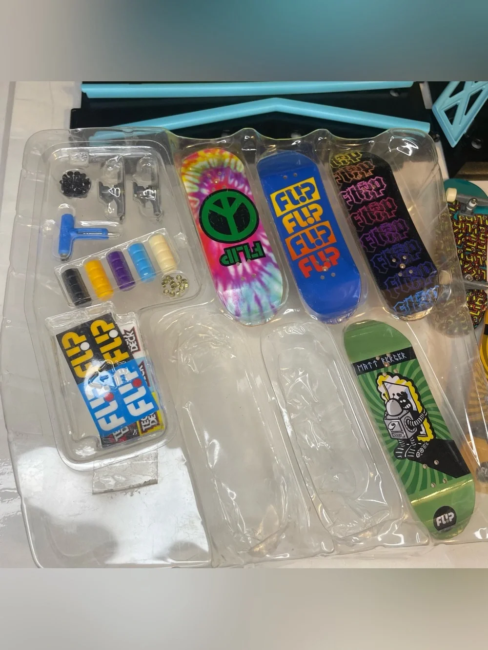 Tech Deck Transforming SK8 Container Pro Set + Skates Skatepark (Incomplete)